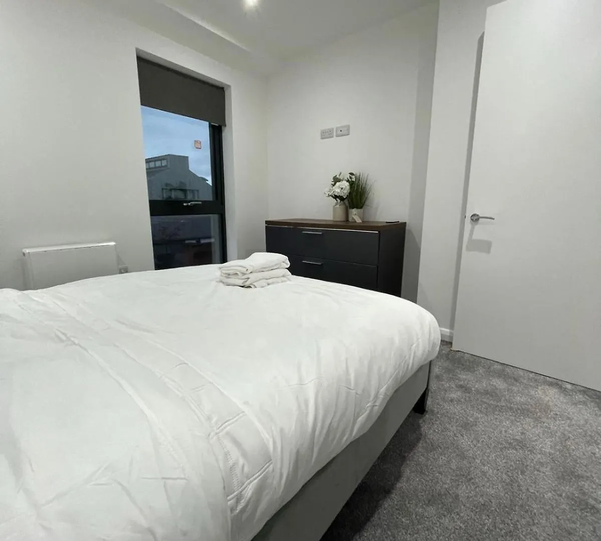 Gorgeous - 2Br - City Centre Apt Belfast Appartement