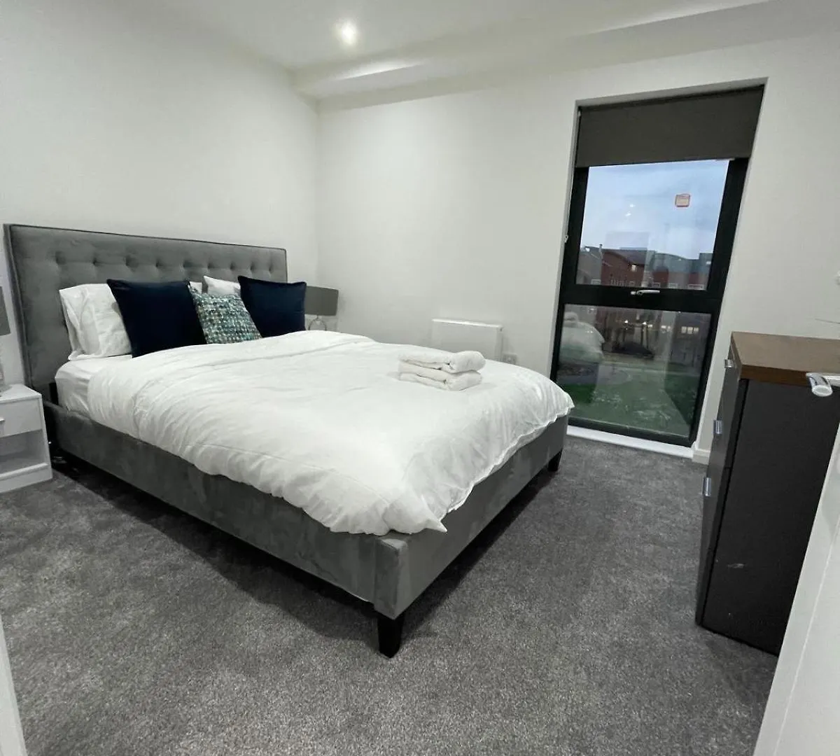Gorgeous - 2Br - City Centre Apt Belfast