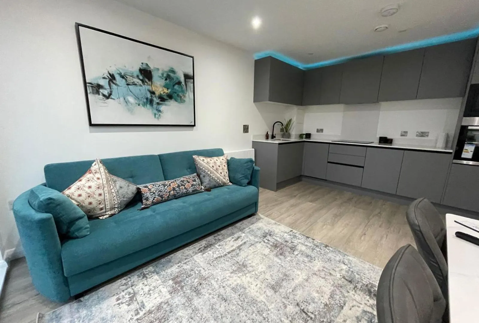 Gorgeous - 2Br - City Centre Apt Belfast 0*,  Verenigd Koninkrijk